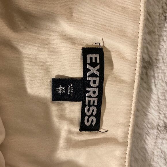 : : EXPRESS Sequin Tribal Print Mini Skirt : : - Picture 4 of 14